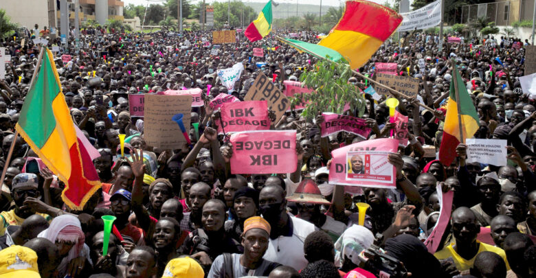 Mali: M5-RFP Protest Coalition Rejects Military Junta's Post-Coup Transition Charter