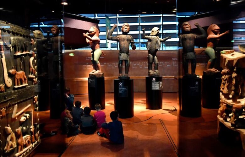 Benin: France Returns 26 Artifacts & Works Of Art Looted During Colonial Period